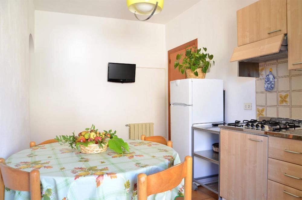 Appartamenti Marilise Porto Azzurro Room photo